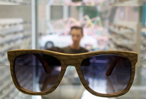 Ξύλινα γυαλιά